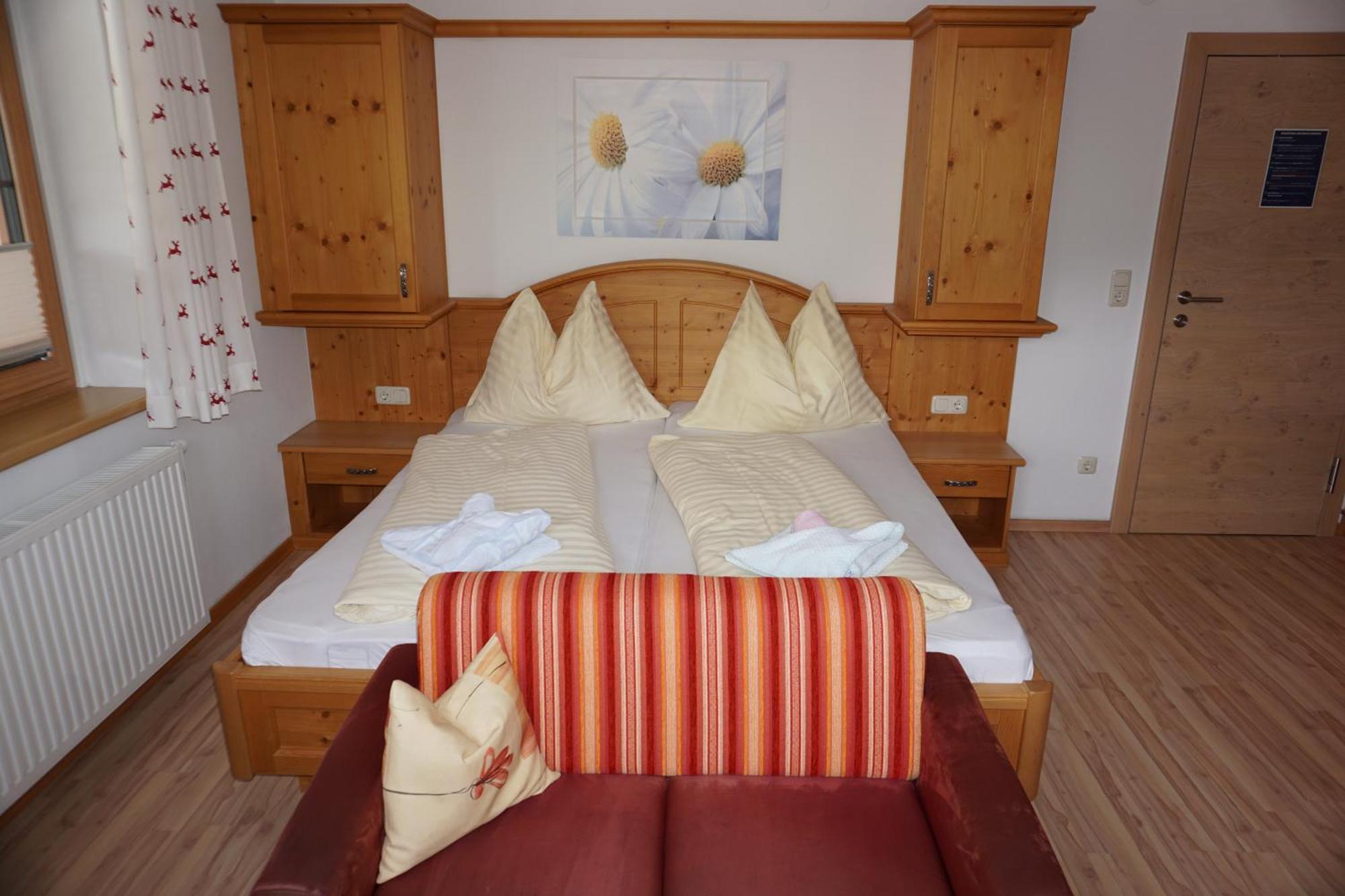 Pension & Appartements Anny Maria Alm am Steinernen Meer Exteriér fotografie