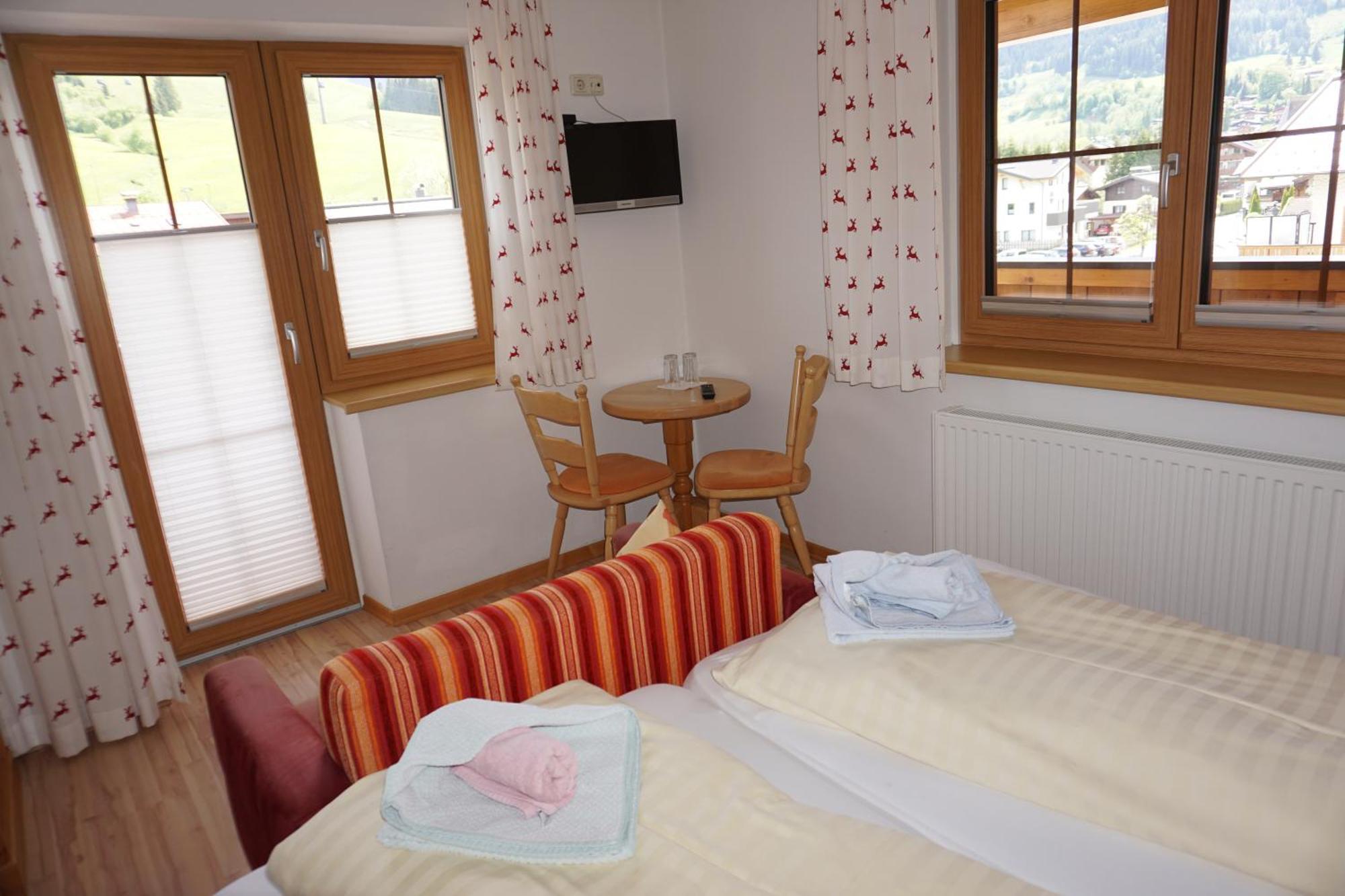 Pension & Appartements Anny Maria Alm am Steinernen Meer Exteriér fotografie