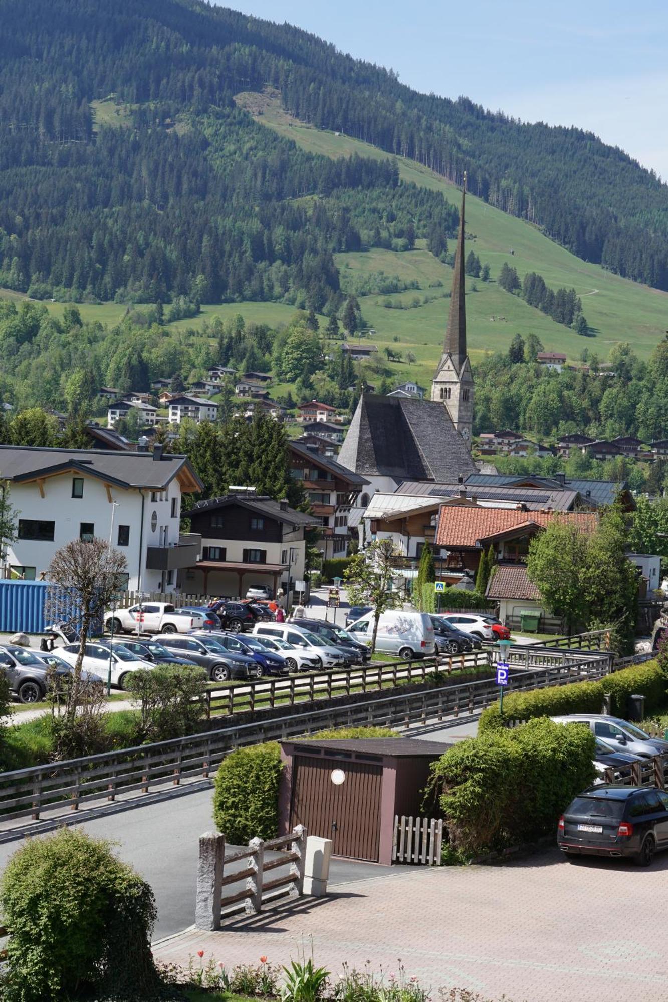 Pension & Appartements Anny Maria Alm am Steinernen Meer Exteriér fotografie