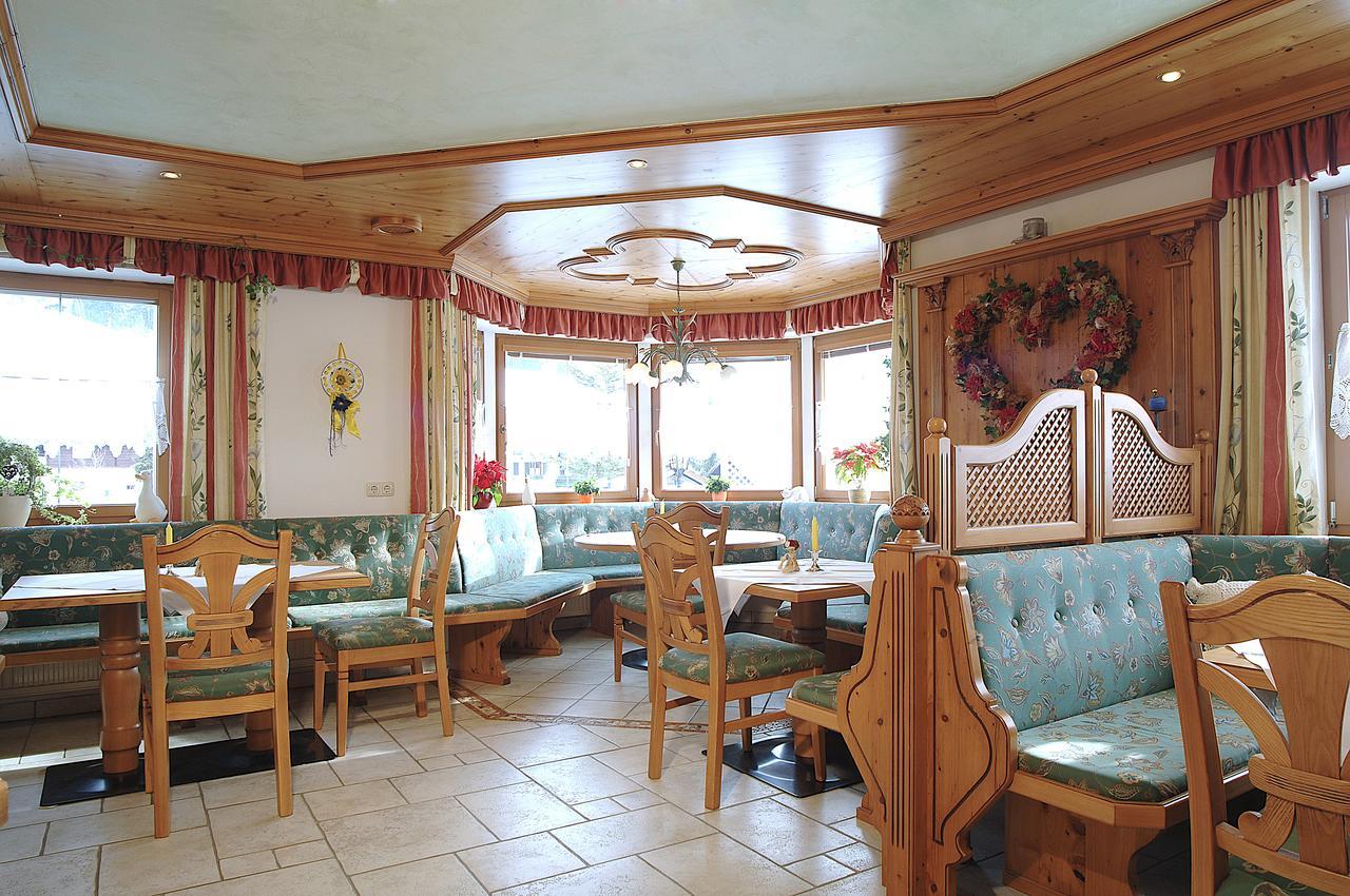 Pension & Appartements Anny Maria Alm am Steinernen Meer Exteriér fotografie