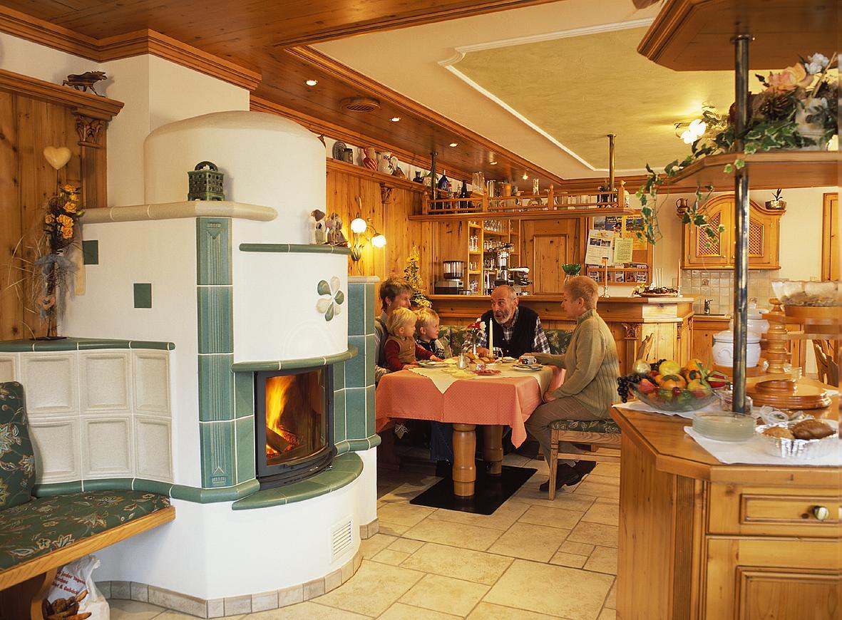 Pension & Appartements Anny Maria Alm am Steinernen Meer Exteriér fotografie